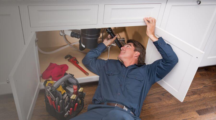 Local water heater installation in Pinopolis, SC
